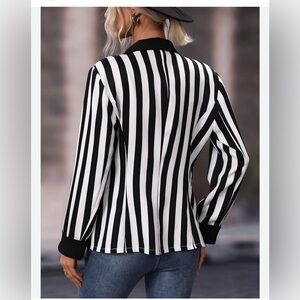 Casual light blazer by European brand ENVII